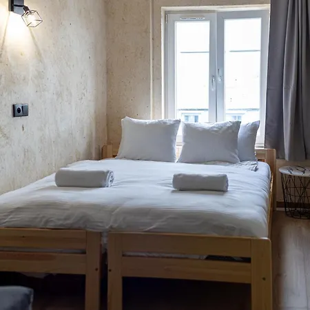 Apartmán Rentplanet - Rejtana *