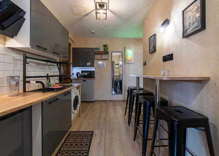 Rentplanet - Rejtana *